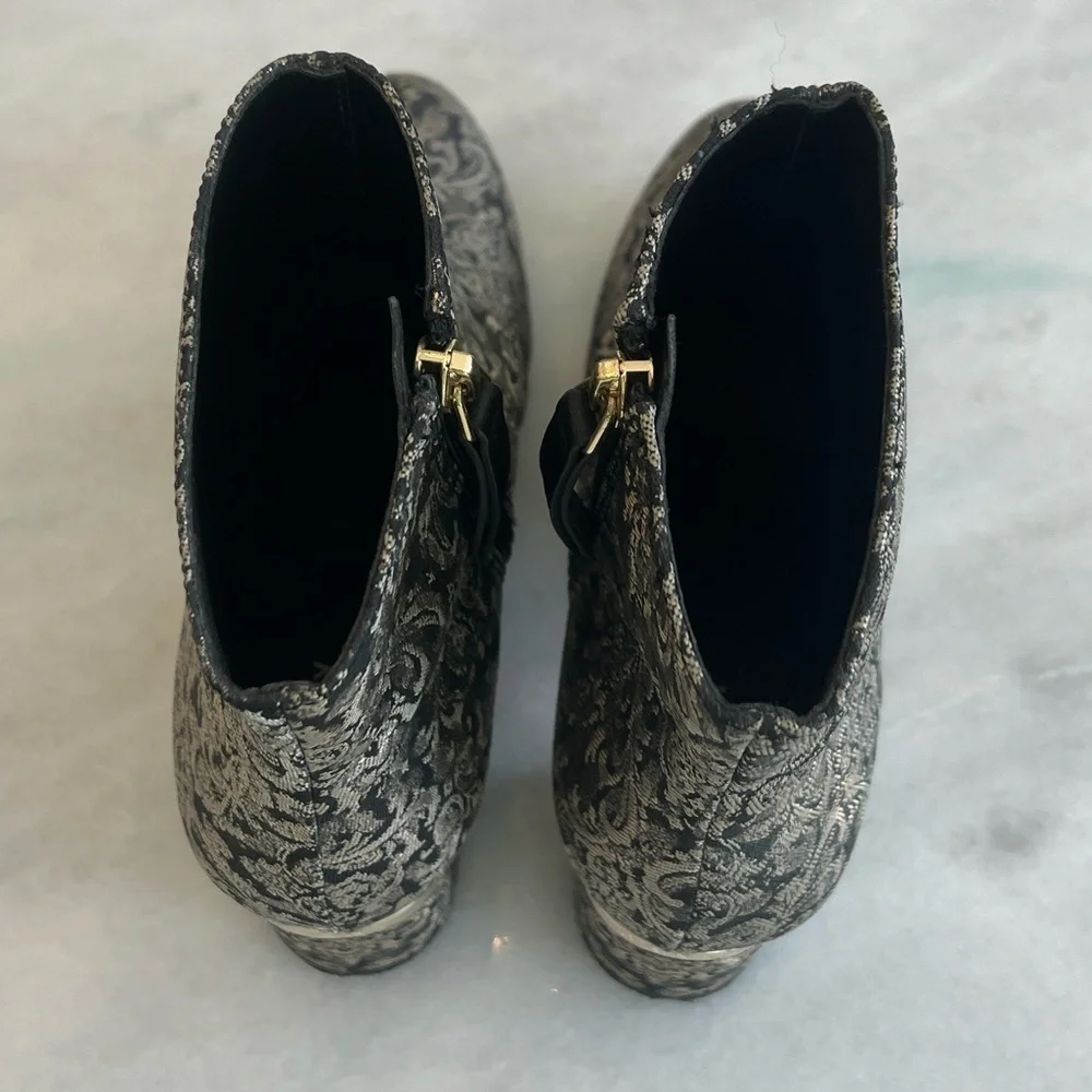 Dkny like new